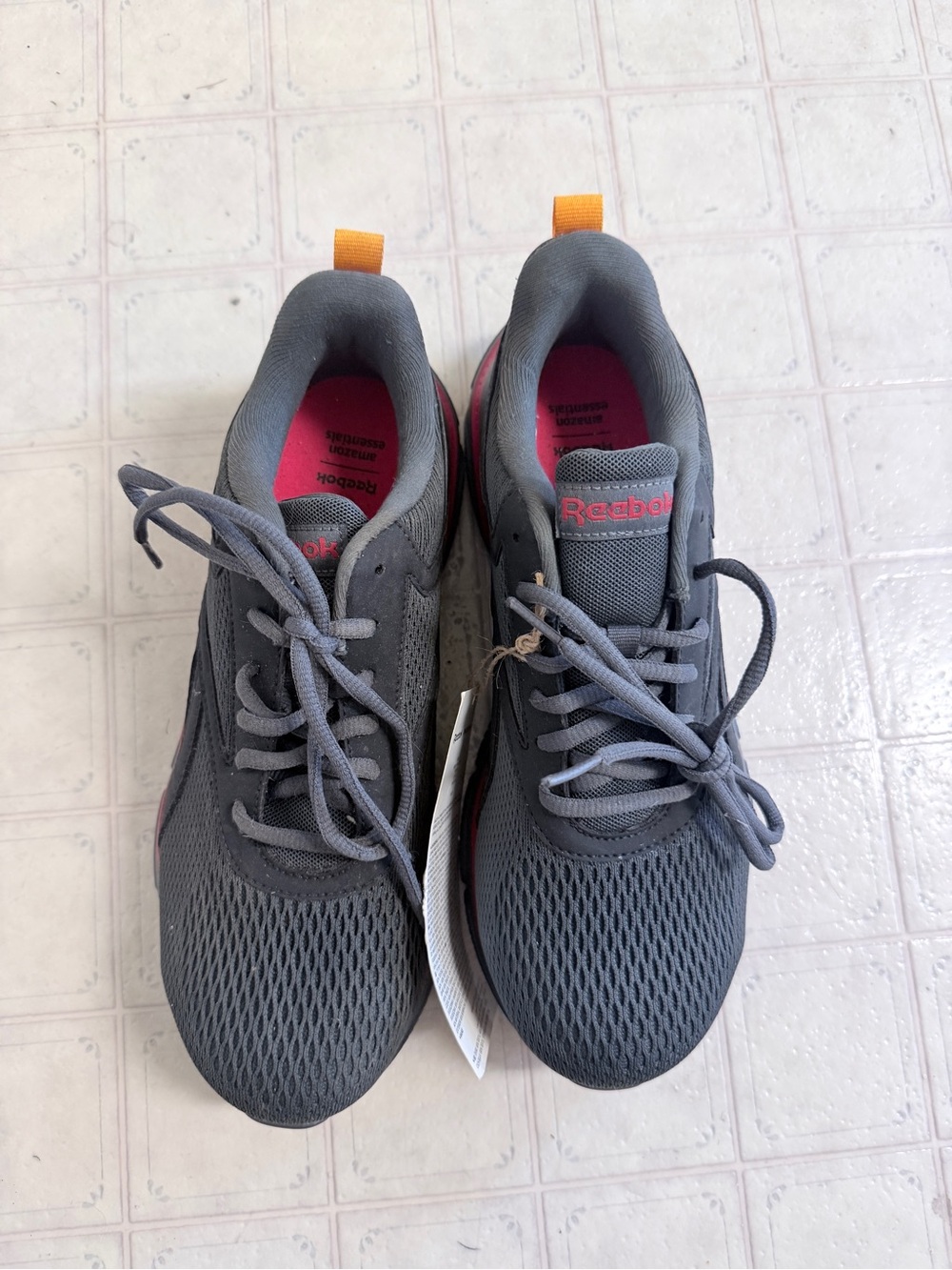 Reebok Gray Mesh Athletic Sneakers Steel Toe Size: 7.5
